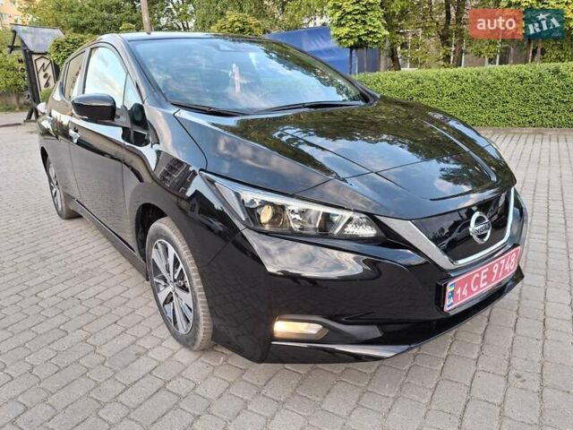 Чорний Ніссан Ліф, об'ємом двигуна 0 л та пробігом 26 тис. км за 13600 $, фото 1 на Automoto.ua
