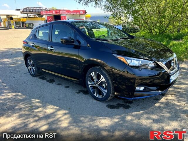 Чорний Ніссан Ліф, об'ємом двигуна 0.11 л та пробігом 28 тис. км за 18000 $, фото 1 на Automoto.ua