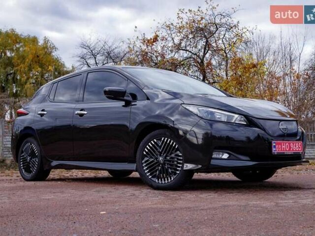 Черный Ниссан Лиф, объемом двигателя 0 л и пробегом 73 тыс. км за 15950 $, фото 1 на Automoto.ua