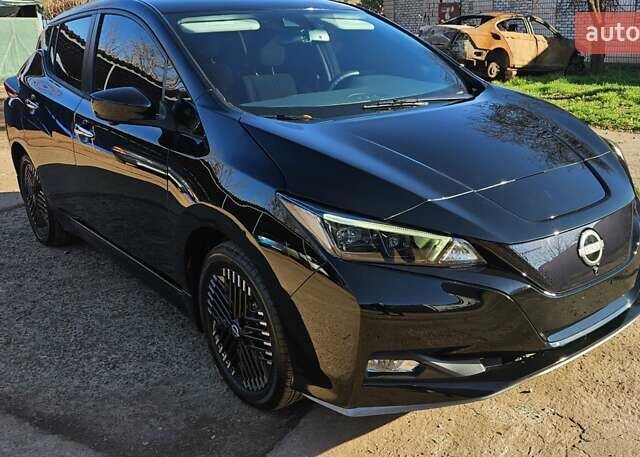Чорний Ніссан Ліф, об'ємом двигуна 0 л та пробігом 7 тис. км за 21000 $, фото 1 на Automoto.ua