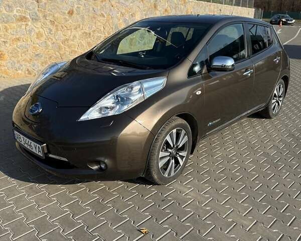 Коричневый Ниссан Лиф, объемом двигателя 0 л и пробегом 102 тыс. км за 8000 $, фото 1 на Automoto.ua