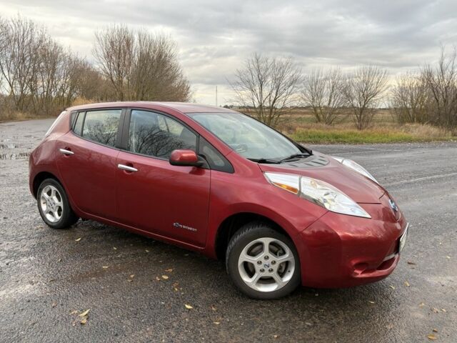 Червоний Ніссан Ліф, об'ємом двигуна 0 л та пробігом 89 тис. км за 6900 $, фото 1 на Automoto.ua