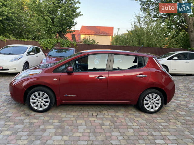 Червоний Ніссан Ліф, об'ємом двигуна 0 л та пробігом 150 тис. км за 6190 $, фото 1 на Automoto.ua