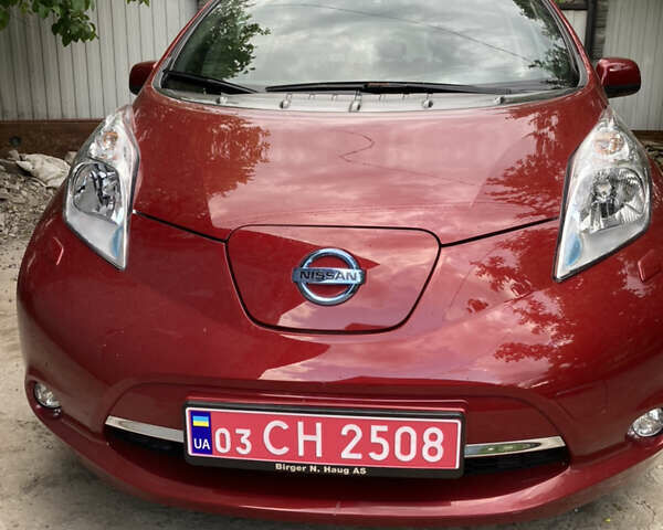 Червоний Ніссан Ліф, об'ємом двигуна 0 л та пробігом 124 тис. км за 7150 $, фото 1 на Automoto.ua