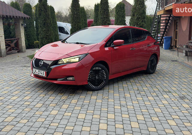 Червоний Ніссан Ліф, об'ємом двигуна 0 л та пробігом 89 тис. км за 16355 $, фото 1 на Automoto.ua