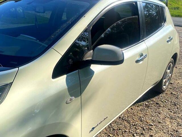 Ніссан Ліф, об'ємом двигуна 80 л та пробігом 120 тис. км за 3600 $, фото 1 на Automoto.ua