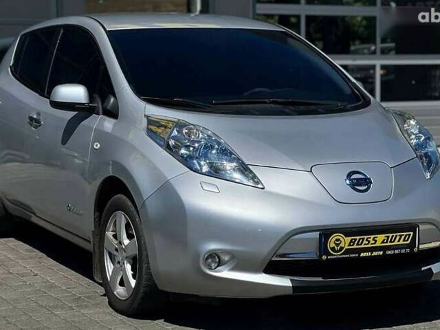 Ниссан Лиф, объемом двигателя 0 л и пробегом 177 тыс. км за 6500 $, фото 1 на Automoto.ua