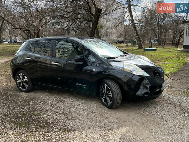 Ниссан Лиф, объемом двигателя 0 л и пробегом 150 тыс. км за 4900 $, фото 1 на Automoto.ua