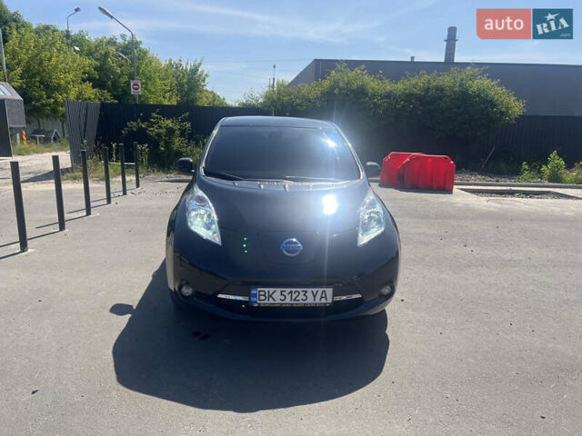 Ниссан Лиф, объемом двигателя 0 л и пробегом 160 тыс. км за 7500 $, фото 1 на Automoto.ua