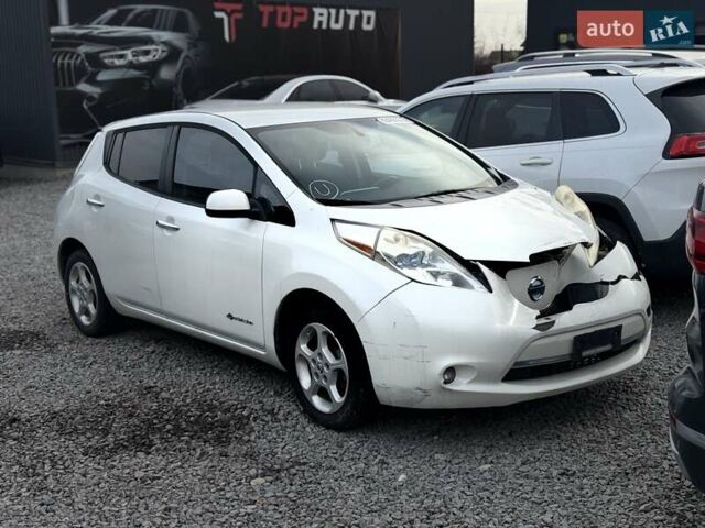 Ниссан Лиф, объемом двигателя 0 л и пробегом 167 тыс. км за 3999 $, фото 1 на Automoto.ua