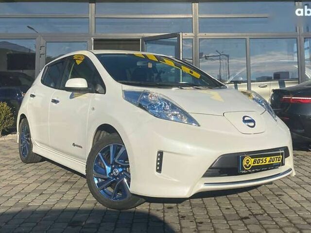 Ніссан Ліф, об'ємом двигуна 0 л та пробігом 122 тис. км за 7700 $, фото 1 на Automoto.ua