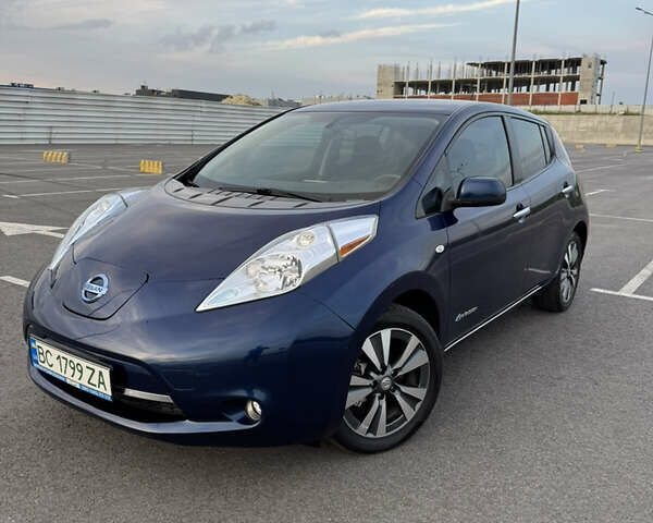 Ниссан Лиф, объемом двигателя 0 л и пробегом 157 тыс. км за 6900 $, фото 1 на Automoto.ua