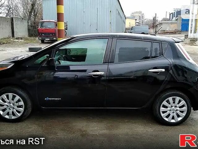 Ниссан Лиф, объемом двигателя 80 л и пробегом 130 тыс. км за 10200 $, фото 1 на Automoto.ua