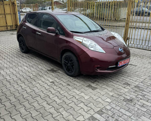 Ниссан Лиф, объемом двигателя 0 л и пробегом 90 тыс. км за 5000 $, фото 1 на Automoto.ua