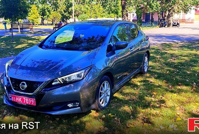 Ниссан Лиф, объемом двигателя 0.11 л и пробегом 103 тыс. км за 13300 $, фото 1 на Automoto.ua