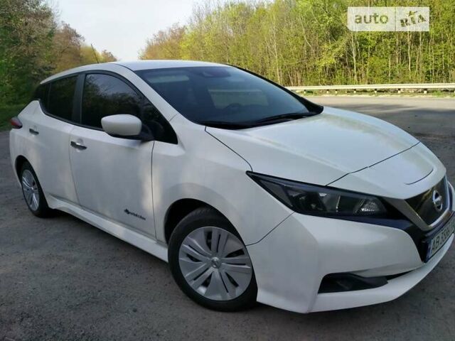 Ніссан Ліф, об'ємом двигуна 0 л та пробігом 82 тис. км за 12999 $, фото 1 на Automoto.ua