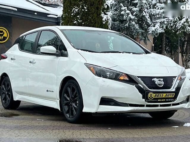 Ніссан Ліф, об'ємом двигуна 0 л та пробігом 121 тис. км за 12750 $, фото 1 на Automoto.ua