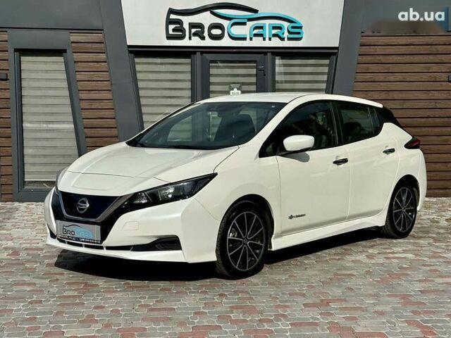 Ниссан Лиф, объемом двигателя 0 л и пробегом 50 тыс. км за 16500 $, фото 1 на Automoto.ua