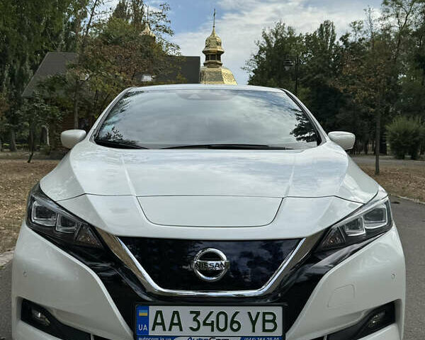 Ниссан Лиф, объемом двигателя 0 л и пробегом 33 тыс. км за 17300 $, фото 1 на Automoto.ua