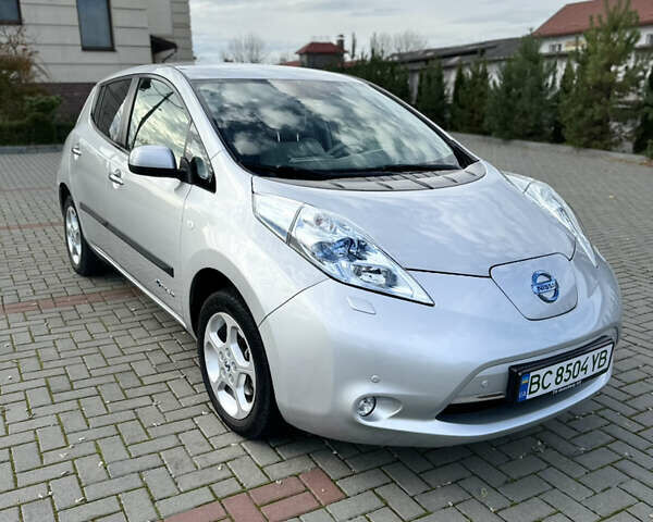 Серый Ниссан Лиф, объемом двигателя 0 л и пробегом 69 тыс. км за 5650 $, фото 1 на Automoto.ua