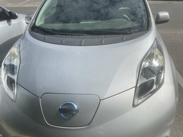 Сірий Ніссан Ліф, об'ємом двигуна 0 л та пробігом 185 тис. км за 5100 $, фото 1 на Automoto.ua