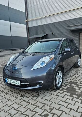 Сірий Ніссан Ліф, об'ємом двигуна 0 л та пробігом 134 тис. км за 5500 $, фото 1 на Automoto.ua