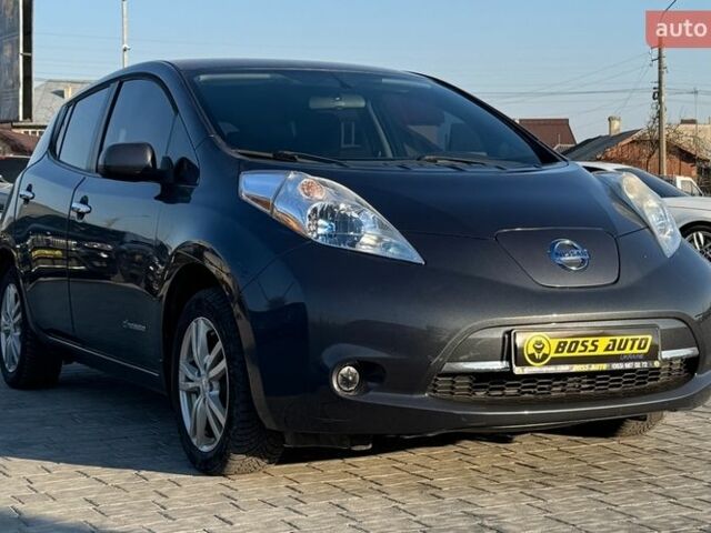 Серый Ниссан Лиф, объемом двигателя 0 л и пробегом 108 тыс. км за 6800 $, фото 1 на Automoto.ua
