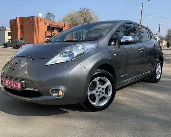Серый Ниссан Лиф, объемом двигателя 0 л и пробегом 101 тыс. км за 8500 $, фото 1 на Automoto.ua