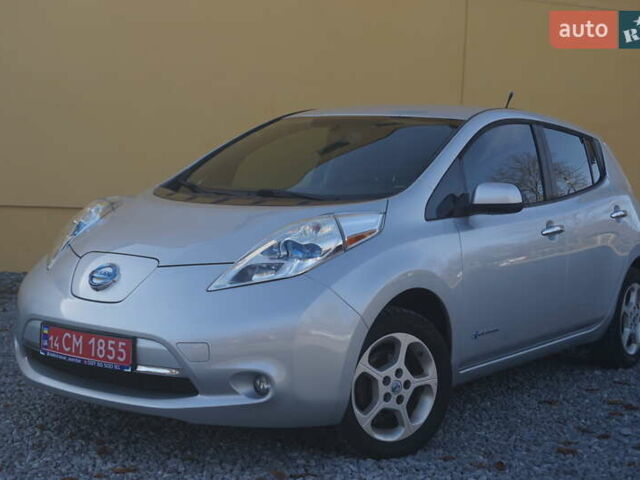 Серый Ниссан Лиф, объемом двигателя 0 л и пробегом 193 тыс. км за 5555 $, фото 1 на Automoto.ua