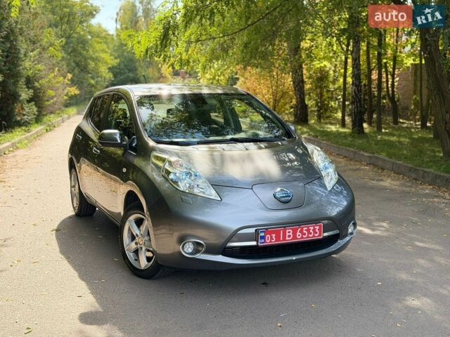 Серый Ниссан Лиф, объемом двигателя 0 л и пробегом 146 тыс. км за 7499 $, фото 1 на Automoto.ua