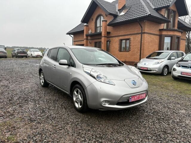 Сірий Ніссан Ліф, об'ємом двигуна 0 л та пробігом 168 тис. км за 5800 $, фото 1 на Automoto.ua