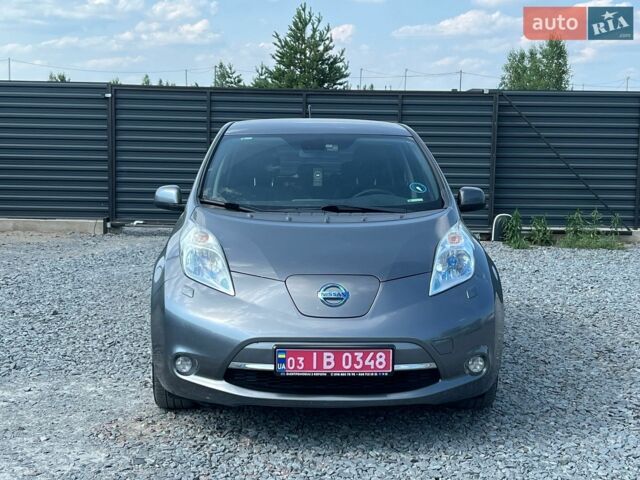 Сірий Ніссан Ліф, об'ємом двигуна 0 л та пробігом 95 тис. км за 6850 $, фото 1 на Automoto.ua