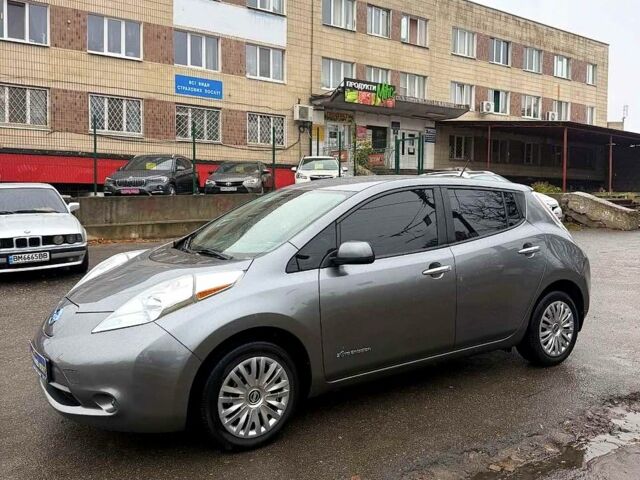 Сірий Ніссан Ліф, об'ємом двигуна 24 л та пробігом 17000 тис. км за 6999 $, фото 1 на Automoto.ua