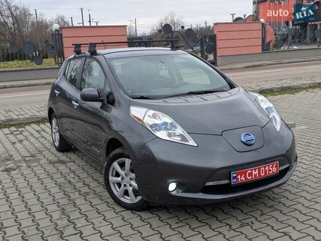 Серый Ниссан Лиф, объемом двигателя 0 л и пробегом 146 тыс. км за 5900 $, фото 1 на Automoto.ua