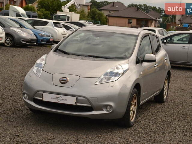 Серый Ниссан Лиф, объемом двигателя 0 л и пробегом 99 тыс. км за 6650 $, фото 1 на Automoto.ua