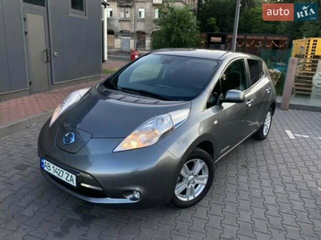Серый Ниссан Лиф, объемом двигателя 0 л и пробегом 139 тыс. км за 7300 $, фото 1 на Automoto.ua