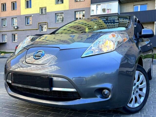 Сірий Ніссан Ліф, об'ємом двигуна 80 л та пробігом 11000 тис. км за 8200 $, фото 1 на Automoto.ua