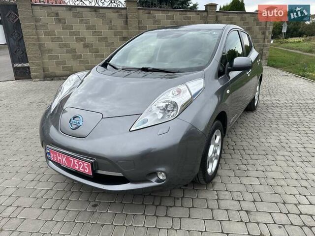 Серый Ниссан Лиф, объемом двигателя 0 л и пробегом 126 тыс. км за 7450 $, фото 1 на Automoto.ua