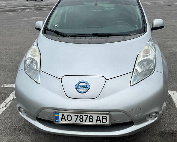 Серый Ниссан Лиф, объемом двигателя 0 л и пробегом 185 тыс. км за 7200 $, фото 1 на Automoto.ua