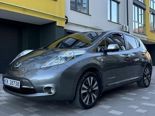 Серый Ниссан Лиф, объемом двигателя 0 л и пробегом 115 тыс. км за 7999 $, фото 1 на Automoto.ua