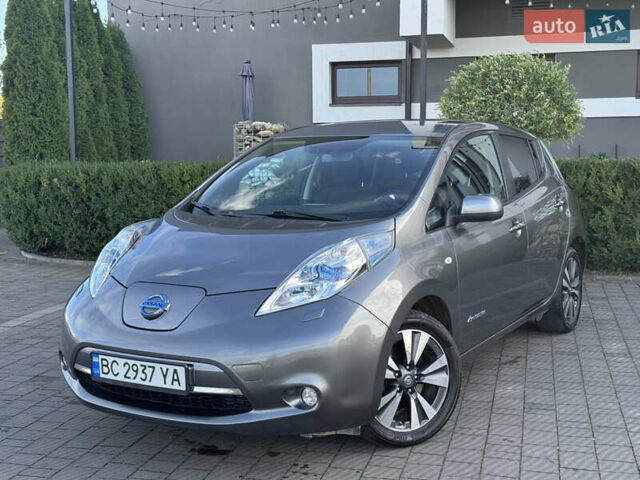 Серый Ниссан Лиф, объемом двигателя 0 л и пробегом 119 тыс. км за 7800 $, фото 1 на Automoto.ua