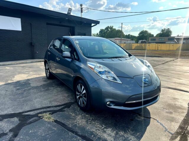 Серый Ниссан Лиф, объемом двигателя 0 л и пробегом 50 тыс. км за 4900 $, фото 1 на Automoto.ua