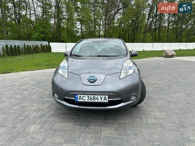 Серый Ниссан Лиф, объемом двигателя 0 л и пробегом 207 тыс. км за 7800 $, фото 1 на Automoto.ua