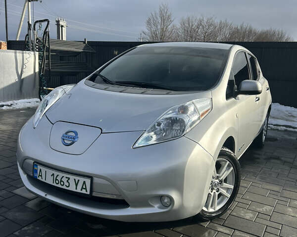 Сірий Ніссан Ліф, об'ємом двигуна 0 л та пробігом 205 тис. км за 6800 $, фото 1 на Automoto.ua