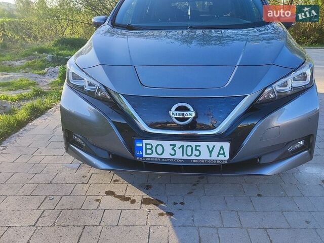 Серый Ниссан Лиф, объемом двигателя 0 л и пробегом 160 тыс. км за 11600 $, фото 1 на Automoto.ua