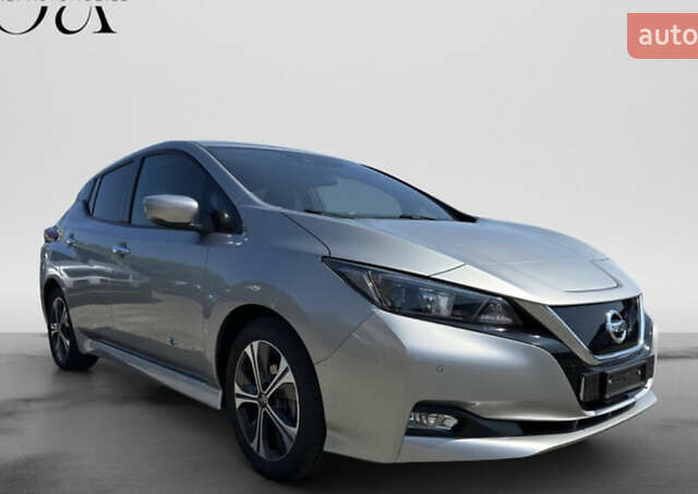 Серый Ниссан Лиф, объемом двигателя 0 л и пробегом 145 тыс. км за 12750 $, фото 1 на Automoto.ua