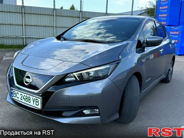 Серый Ниссан Лиф, объемом двигателя 0 л и пробегом 180 тыс. км за 14250 $, фото 1 на Automoto.ua