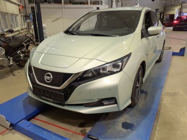 Серый Ниссан Лиф, объемом двигателя 0 л и пробегом 77 тыс. км за 11700 $, фото 1 на Automoto.ua