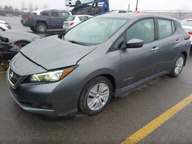 Серый Ниссан Лиф, объемом двигателя 0 л и пробегом 116 тыс. км за 7700 $, фото 1 на Automoto.ua