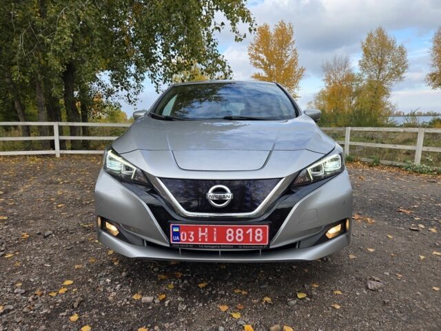 Серый Ниссан Лиф, объемом двигателя 0 л и пробегом 88 тыс. км за 12900 $, фото 1 на Automoto.ua